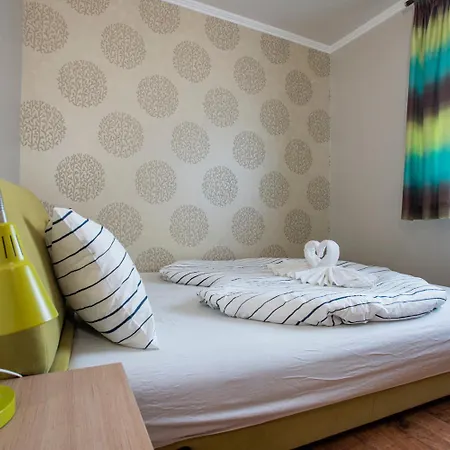 Beszedes Jozsef Setanyi Apartment Siofok